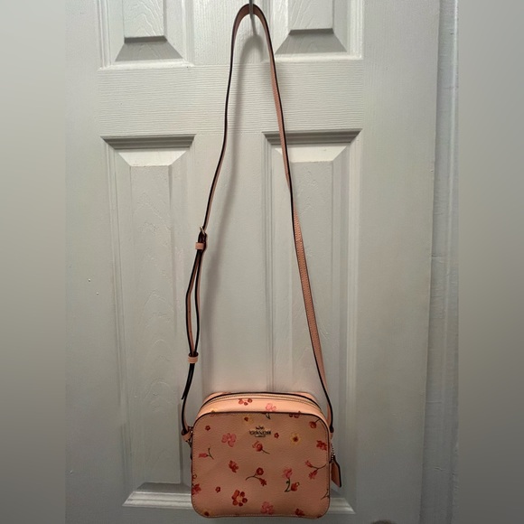 Coach pink floral camera bag crossbody - Picture 3 of 7